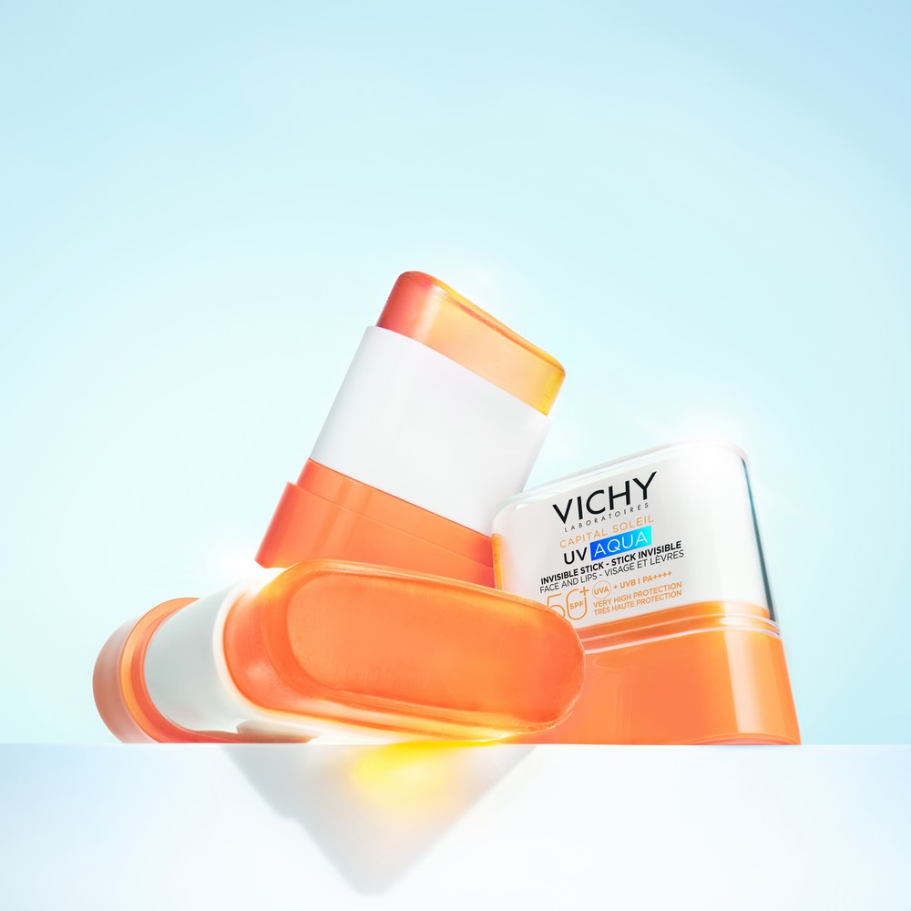Vichy Capital Soleil UV Aqua Sick SPF50+ - Protezione Elevata Per Zone Sensibili 9 g