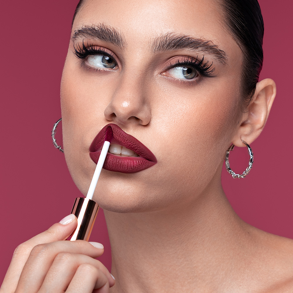 Mia Makeup - Matte 'N' Bomb - Rossetto Liquido N.08 Red Dahlia