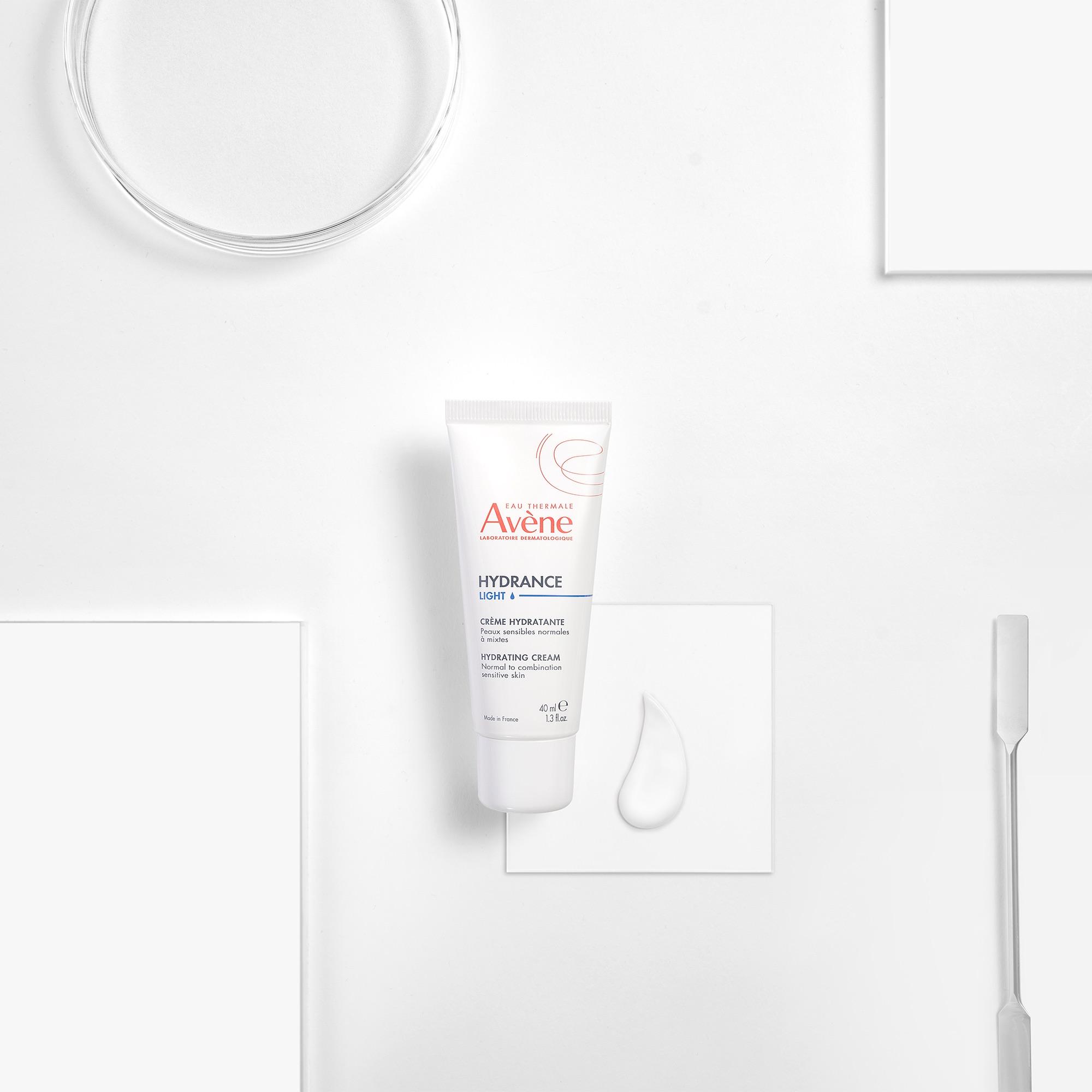 Eau Thermale Avène Hydrance Crema Idratante Leggera, 24h  Idratazione, con Acqua termale, Pelle sensibile disidratata, 40ml 
