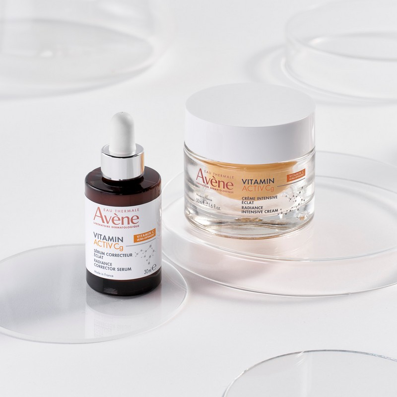 Eau Thermale Avène Vitamin Activ Cg Siero Correttore Luminosità, anti-età, 30ml 