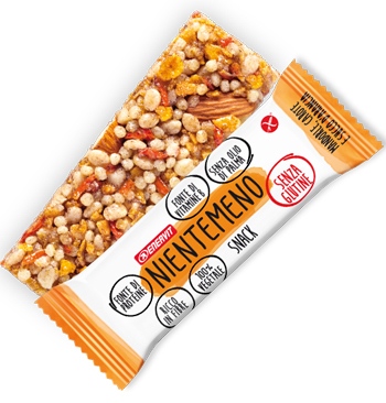 Enervit Nientemeno 3 Snack mandorle carote e succo d'arancia