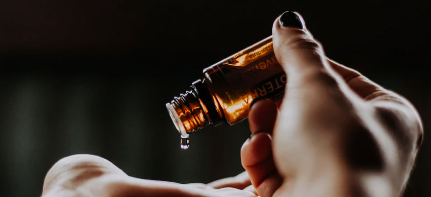 Siero viso: come sceglierlo in base al proprio tipo di pelle